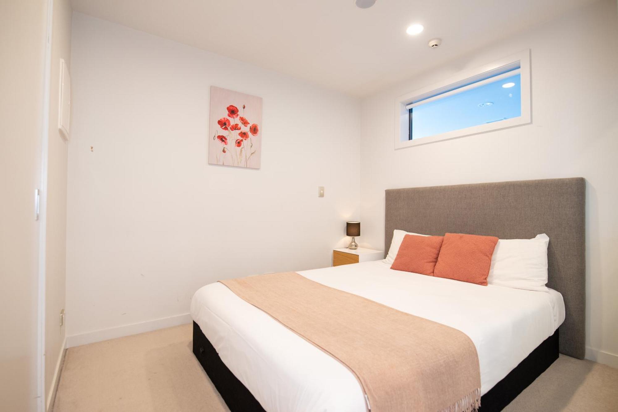 Gorgeous High Floor Skytower View 2 Bedroom In Cbd Auckland